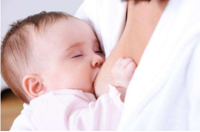 母乳喂养在最美丽的时刻出现不美丽的现象乳房下垂